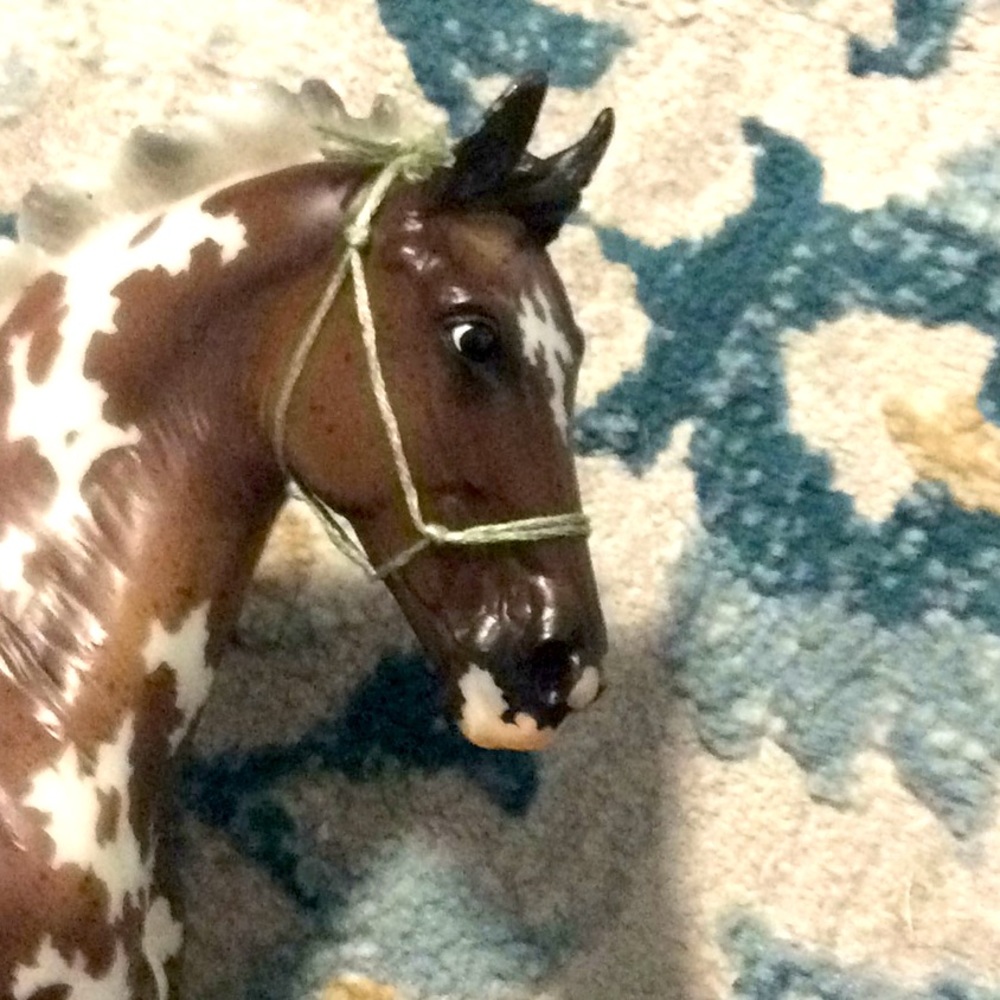 Breyer horse rope halters / come in dif sizes !!!!